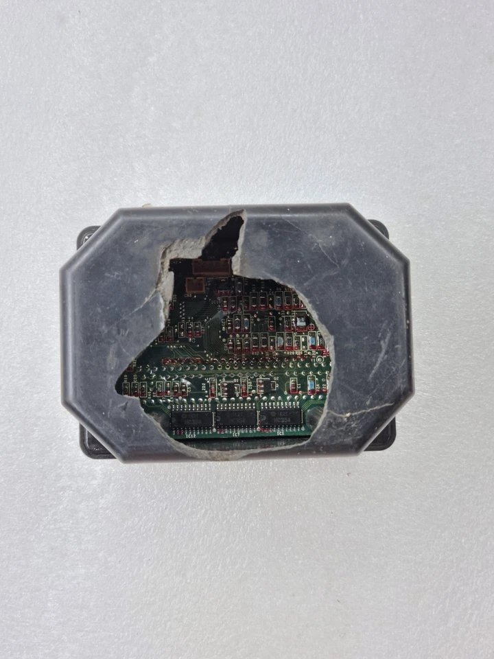 *UNTESTED* TOKICO FRL0438BDA-72P FUEL OIL FLOWMETER AS IS